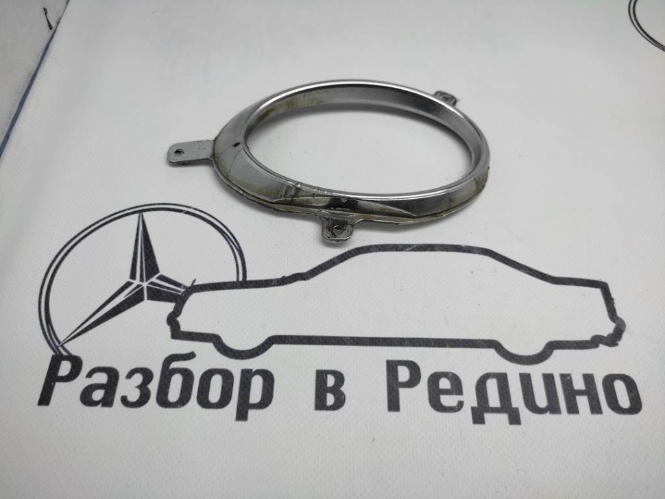 Накладка MERCEDES-BENZ CLS-класс C219 (2004 - 2008) фото 1 — Разборка Мерседес