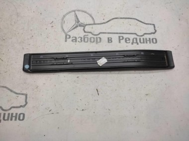 Накладка порога внутренняя MERCEDES-BENZ E-класс W211/S211 (2002 - 2006) — Разборка Мерседес