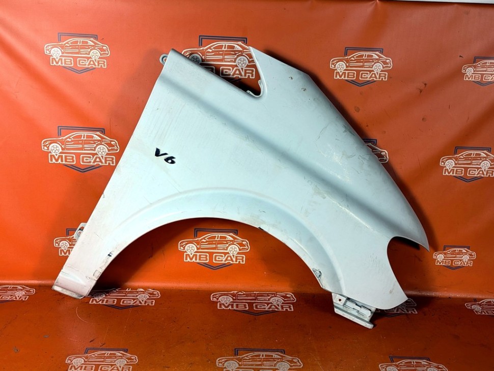 Крыло переднее правое MERCEDES-BENZ V-класс W639 (2003 - 2014) фото 1 &mdash; Разборка Мерседес