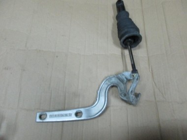 Петля крышки багажника MERCEDES-BENZ W124 W124/S124/C124/A124 (1984 - 1993) — Разборка Мерседес