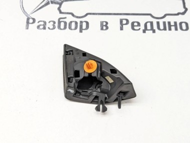 Уголок зеркала MERCEDES-BENZ CLS-класс C218/X218 (2010 - 2014) — Разборка Мерседес