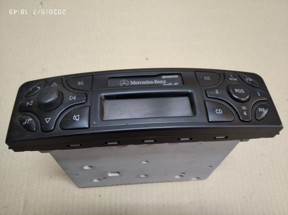 Магнитола MERCEDES-BENZ C-класс W203/S203/CL203 (2000 - 2004) фото 1 — Разборка Мерседес