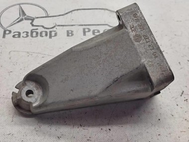 Лапа правая MERCEDES-BENZ C-класс W204/S204/С204 рестайлинг (2011 - 2015) — Разборка Мерседес