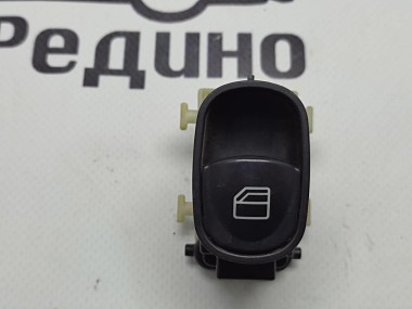 Кнопка стеклоподъемников MERCEDES-BENZ C-класс W203/S203/CL203 (2000 - 2004) — Разборка Мерседес