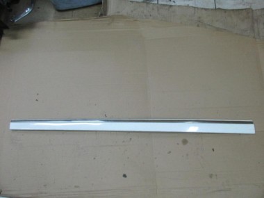 Молдинг двери MERCEDES-BENZ E-класс W211/S211 (2002 - 2006) — Разборка Мерседес