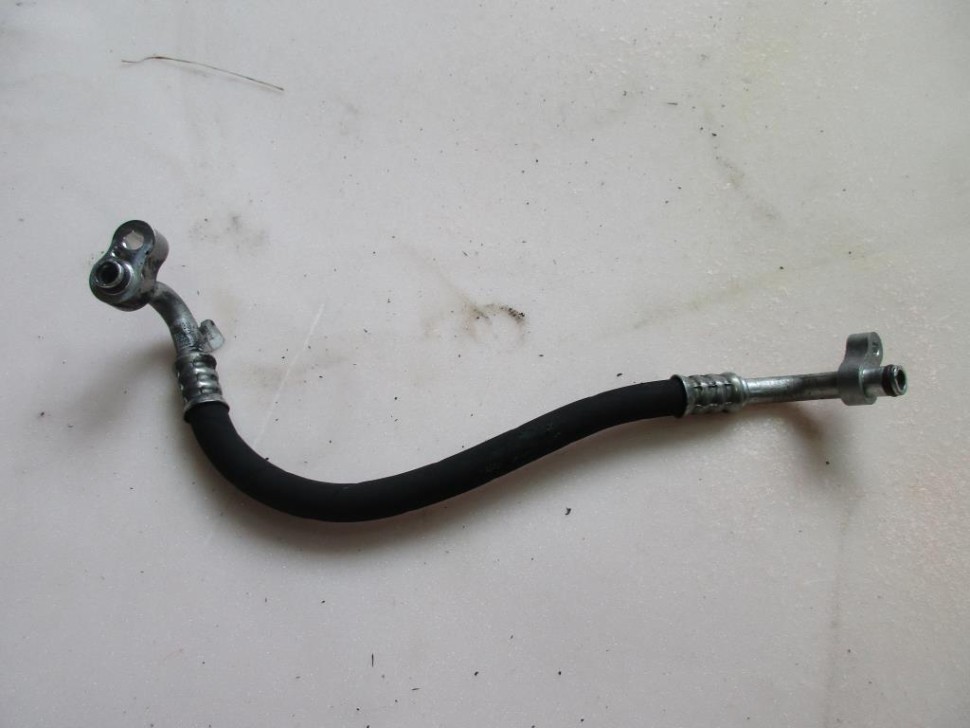 Трубка кондиционера MERCEDES-BENZ M-класс AMG W166 (2011 - 2015) фото 1 — Разборка Мерседес