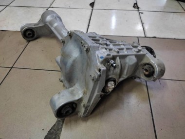 Редуктор передний MERCEDES-BENZ X-класс I (2017 - 2020) — Разборка Мерседес