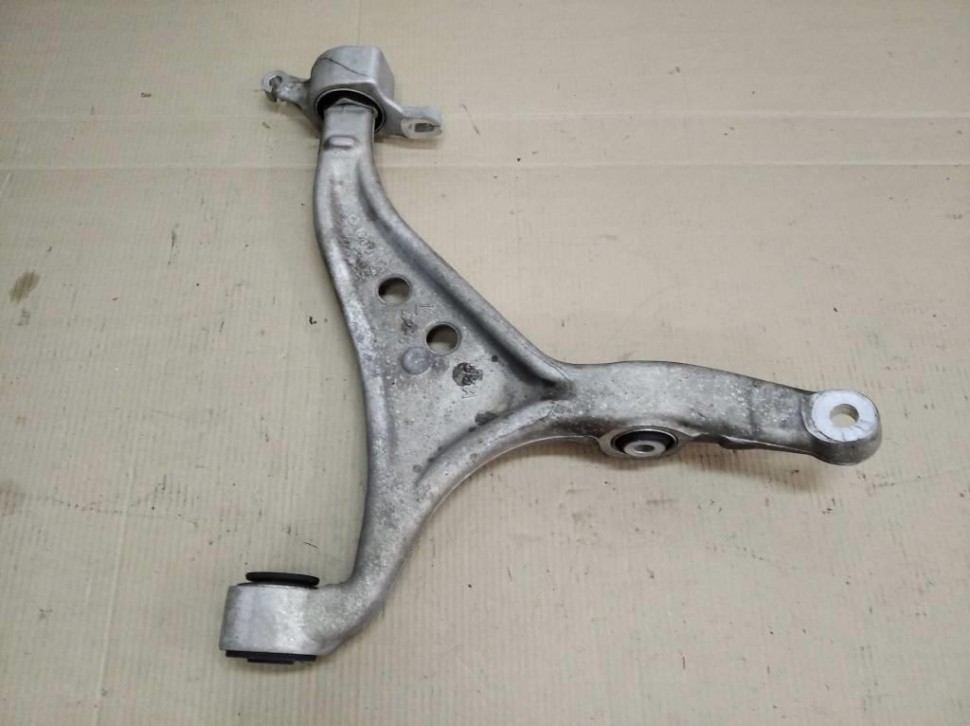 Рычаг передний нижний левый MERCEDES-BENZ GLE-класс AMG W166 (2015 - 2019) фото 1 — Разборка Мерседес