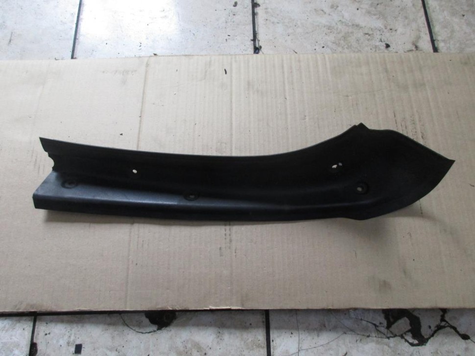 Водосток MERCEDES-BENZ M-класс W166 (2011 - 2015) фото 1 — Разборка Мерседес