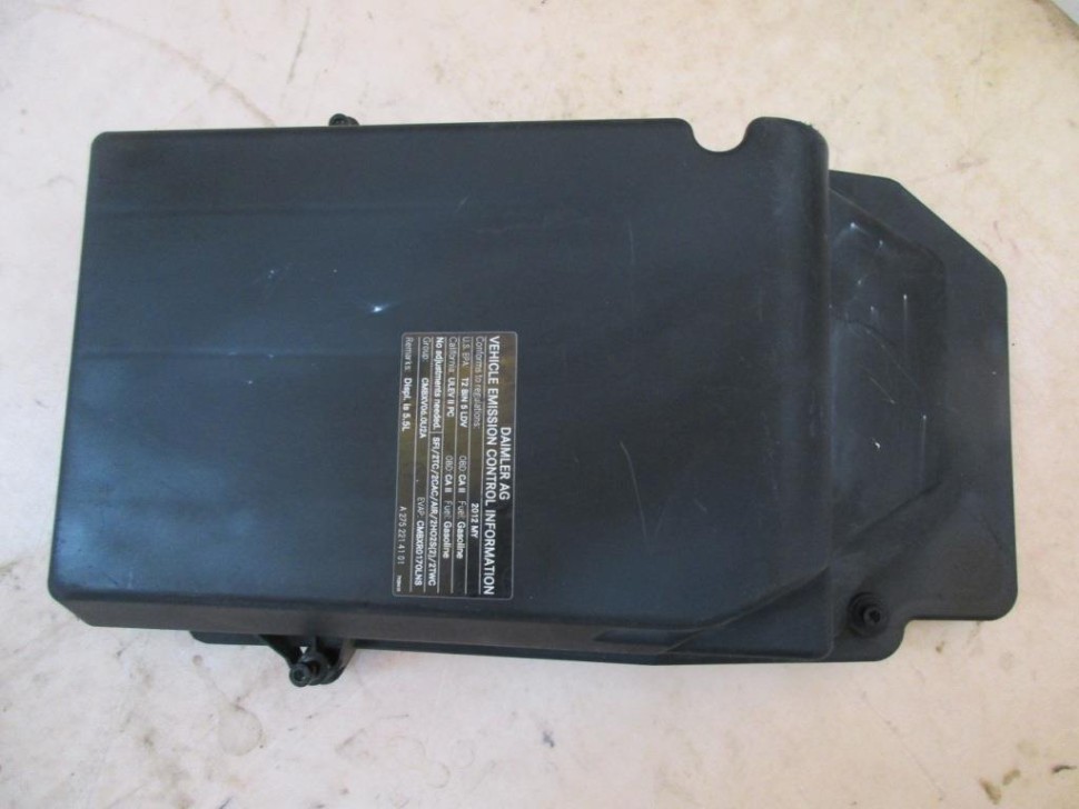 Крышка блока предохранителей MERCEDES-BENZ CL-класс AMG C216 рестайлинг (2010 - 2014) фото 1 — Разборка Мерседес