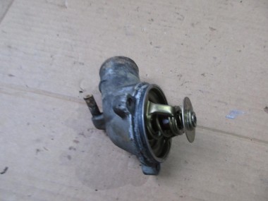 Термостат MERCEDES-BENZ E-класс W210/S210 (1995 - 1999) — Разборка Мерседес