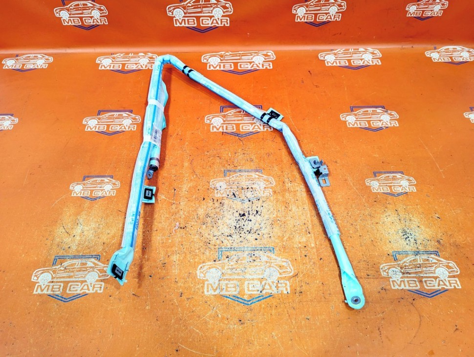 Шторка безопасности правая MERCEDES-BENZ C-класс W205/S205/C205/A205 (2014 - 2018) фото 1 — Разборка Мерседес