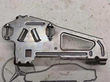 Кронштейн топливного фильтра MERCEDES-BENZ S-класс W222/C217/A217 (2013 - 2017) — Разборка Мерседес