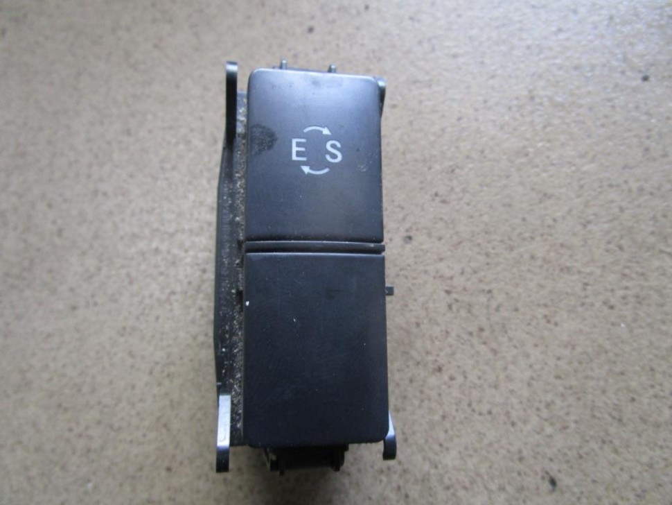Кнопка MERCEDES-BENZ E-класс W212/S212/C207/A207 (2009 - 2013) фото 1 — Разборка Мерседес