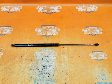 Амортизатор крышки багажника MERCEDES-BENZ Vito W638 (1996 - 2003) — Разборка Мерседес