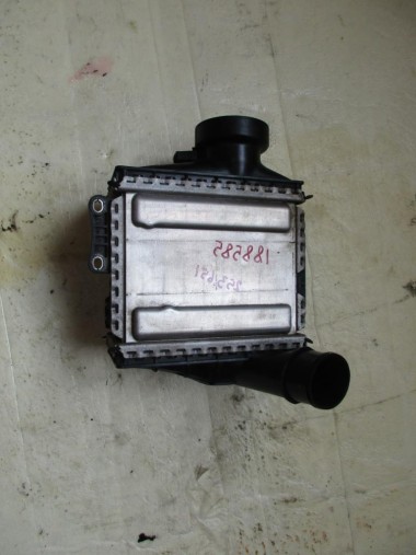 Интеркулер MERCEDES-BENZ GLC-класс X253 (2015 - 2019) — Разборка Мерседес