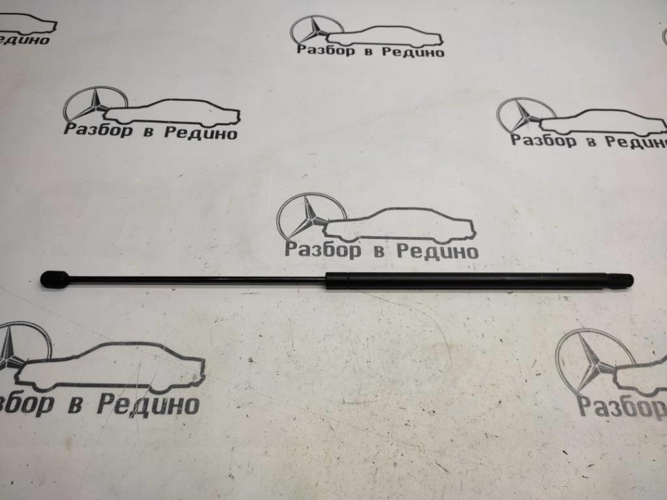 Амортизатор капота MERCEDES-BENZ S-класс W220 рестайлинг (2002 - 2005) фото 1 — Разборка Мерседес