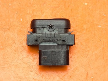 Кнопка обогрева сидений MERCEDES-BENZ M-класс W163 (1997 - 2001) &mdash; Разборка Мерседес