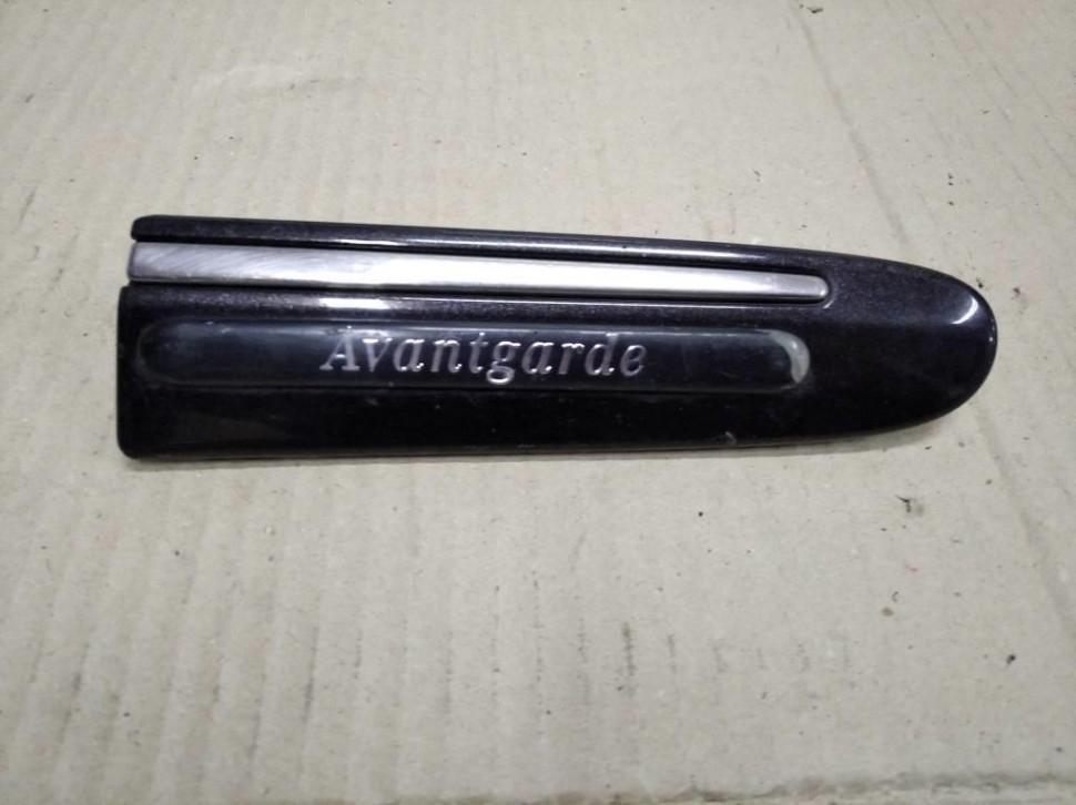 Молдинг крыла правый MERCEDES-BENZ E-класс W211/S211 (2002 - 2006) фото 1 — Разборка Мерседес