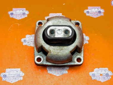 Опора КПП MERCEDES-BENZ M-класс W164 (2005 - 2008) — Разборка Мерседес