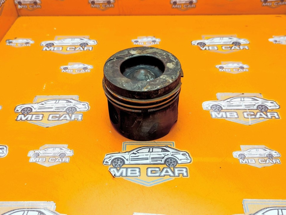 Поршень дизель MERCEDES-BENZ E-класс W212/S212/C207/A207 (2009 - 2013) фото 1 — Разборка Мерседес