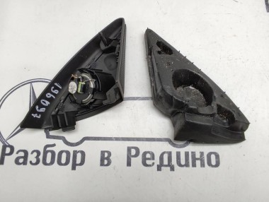 Уголок зеркала MERCEDES-BENZ CLS-класс C219 (2004 - 2008) — Разборка Мерседес