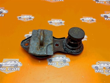 Ответная часть замка капота MERCEDES-BENZ M-класс W164 (2005 - 2008) — Разборка Мерседес