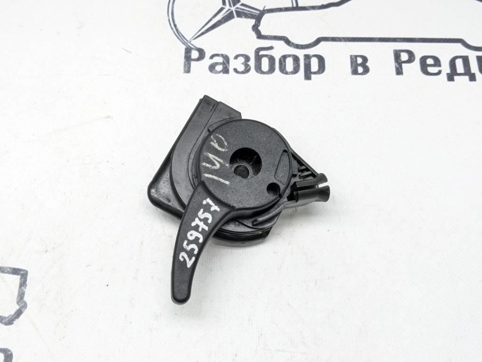 Ручка открытия капота MERCEDES-BENZ S-класс W140 (1991 - 1998) фото 1 — Разборка Мерседес