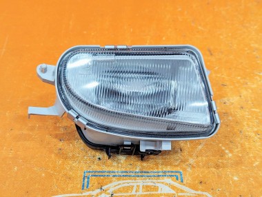 Противотуманка правая MERCEDES-BENZ E-класс W210/S210 рестайлинг (1999 - 2003) — Разборка Мерседес