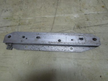 Усилитель пола MERCEDES-BENZ CLS-класс C218/X218 рестайлинг (2014 - 2017) — Разборка Мерседес