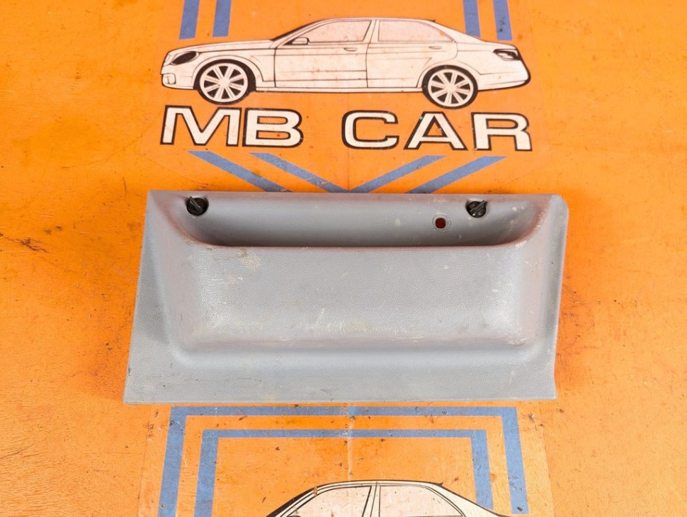 Крышка MERCEDES-BENZ V-класс W638/W639 (1996 - 2003) V 220 2.1 D AT (122 л.с.) фото 1 &mdash; Разборка Мерседес