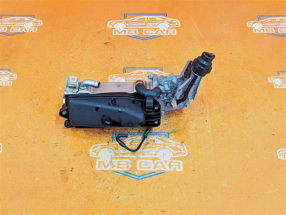 Байпасный клапан MERCEDES-BENZ C-класс W204/S204 (2006 - 2011) фото 1 — Разборка Мерседес