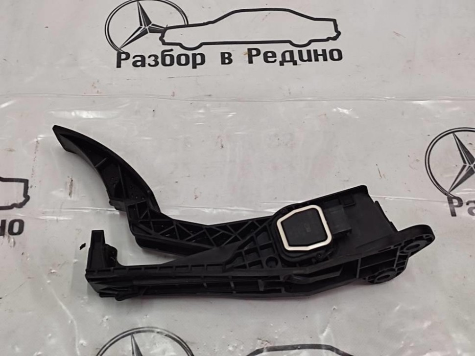 Педаль газа электронная MERCEDES-BENZ R-класс W251 (2005 - 2007) фото 1 — Разборка Мерседес