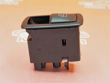 Кнопка стеклоподъемников MERCEDES-BENZ R-класс W251 (2005 - 2007) — Разборка Мерседес