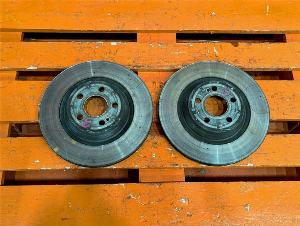 Диски тормозные зад MERCEDES-BENZ GLE-класс V167 (2018 - 2024) фото 1 — Разборка Мерседес