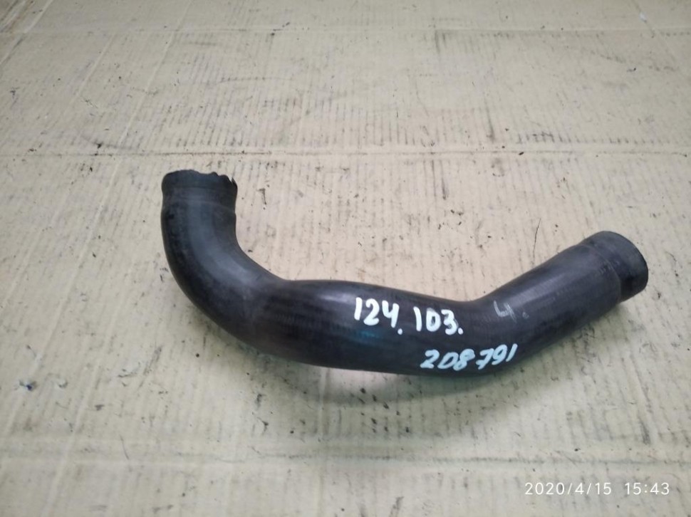 Патрубок радиатора MERCEDES-BENZ W124 W124/S124/C124/A124 (1984 - 1993) фото 1 — Разборка Мерседес