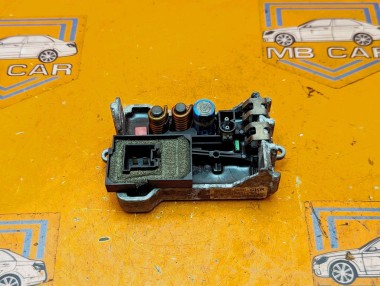 Реле моторчика печки MERCEDES-BENZ E-класс W211/S211 (2002 - 2006) &mdash; Разборка Мерседес