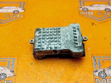 Реле моторчика печки MERCEDES-BENZ E-класс W211/S211 (2002 - 2006) &mdash; Разборка Мерседес
