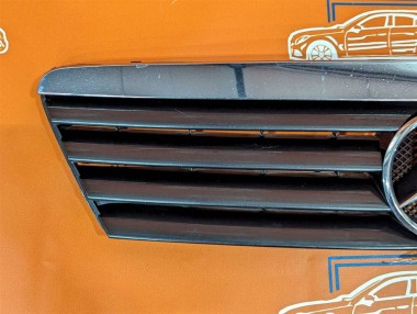 Решетка радиатора MERCEDES-BENZ A-класс W168 (1997 - 2001) — Разборка Мерседес