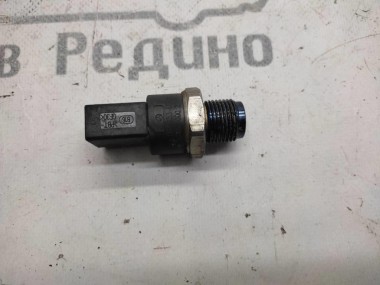 Датчик давления топлива MERCEDES-BENZ C-класс W203/S203/CL203 (2000 - 2004) — Разборка Мерседес
