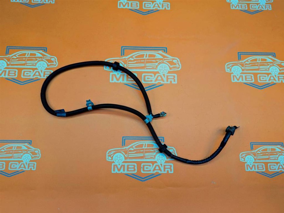 Провод генератора MERCEDES-BENZ C-класс W204/S204/С204 рестайлинг (2011 - 2015) фото 1 — Разборка Мерседес