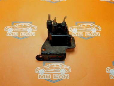 Блок клапанов пневмоподвески MERCEDES-BENZ E-класс W212/S212/C207/A207 рестайлинг (2013 - 2016) — Разборка Мерседес