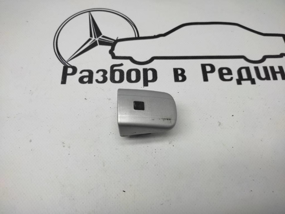 Крышка ручки двери MERCEDES-BENZ CLK-класс C208/W208 (1997 - 2000) фото 1 — Разборка Мерседес