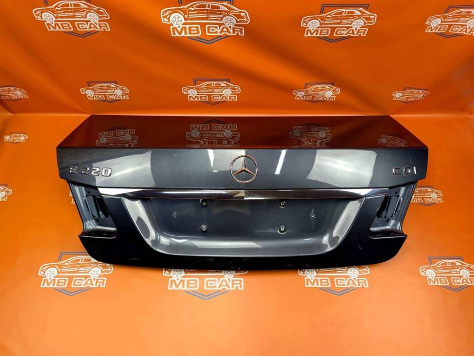 Крышка багажника MERCEDES-BENZ E-класс W212/S212/C207/A207 (2009 - 2013) фото 1 — Разборка Мерседес