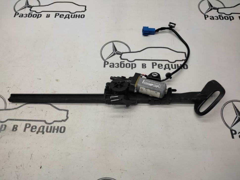 Подаватель ремня MERCEDES-BENZ E-класс W213/S213/C238/A238 (2016 - 2021) фото 1 — Разборка Мерседес