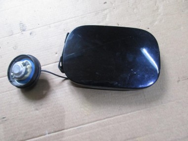 Лючок топливного бака MERCEDES-BENZ C-класс W203/S203/CL203 рестайлинг (2004 - 2008) — Разборка Мерседес