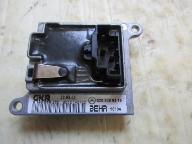 Реле моторчика печки MERCEDES-BENZ M-класс W163 рестайлинг (2001 - 2005) — Разборка Мерседес