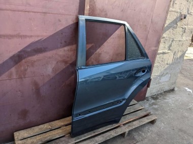 Дверь задняя левая MERCEDES-BENZ M-класс W164 (2005 - 2008) — Разборка Мерседес