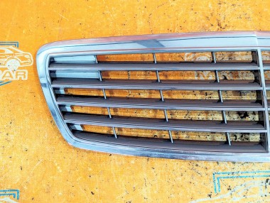 Решетка радиатора MERCEDES-BENZ E-класс W211/S211 (2002 - 2006) — Разборка Мерседес