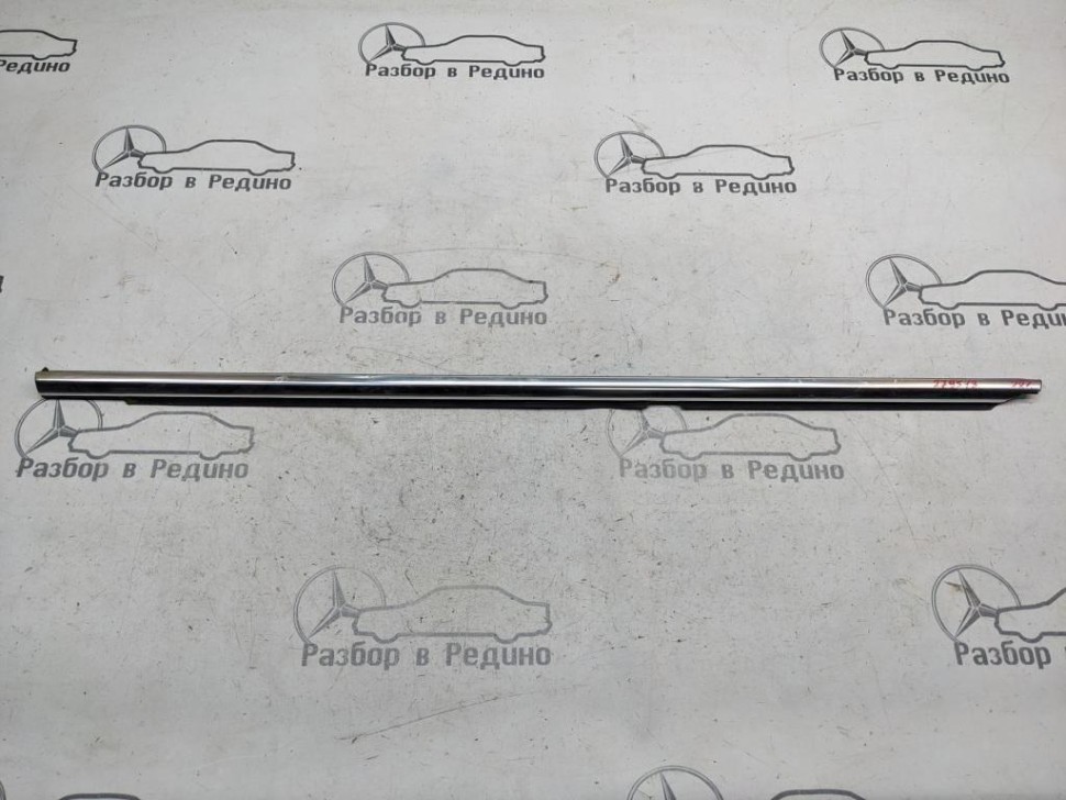 Молдинг стекла двери MERCEDES-BENZ S-класс W221 (2005 - 2009) фото 1 — Разборка Мерседес